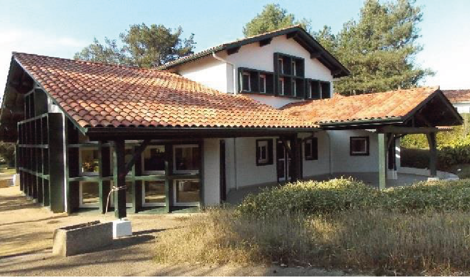 Photographie de l'anntenne de Saint-Jean-de-Luz du CBNSA